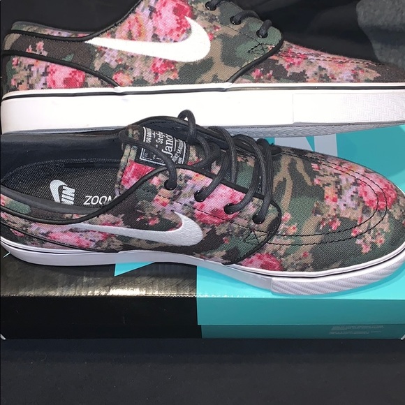 nike sb digi floral